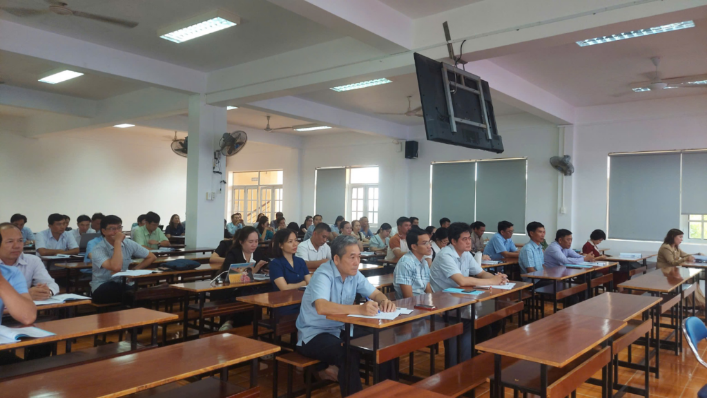 Trung tâm Kinh tế, Luật và Quản lý phối hợp triển khai chương trình đào tạo trong khuôn khổ hợp tác UEH – Cà Mau - UEH CTELG
